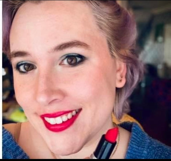 Apple Bottom Lipstick