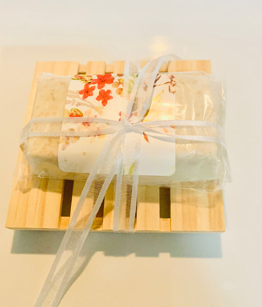 Honey Oatmeal Calming Cleansing Bar